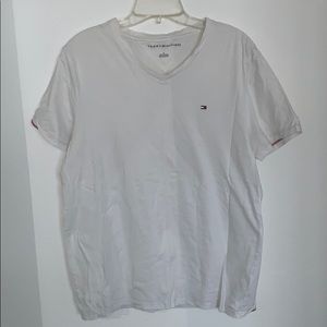 Tommy Hilfiger Men T-Shirt V-Neck Meduim